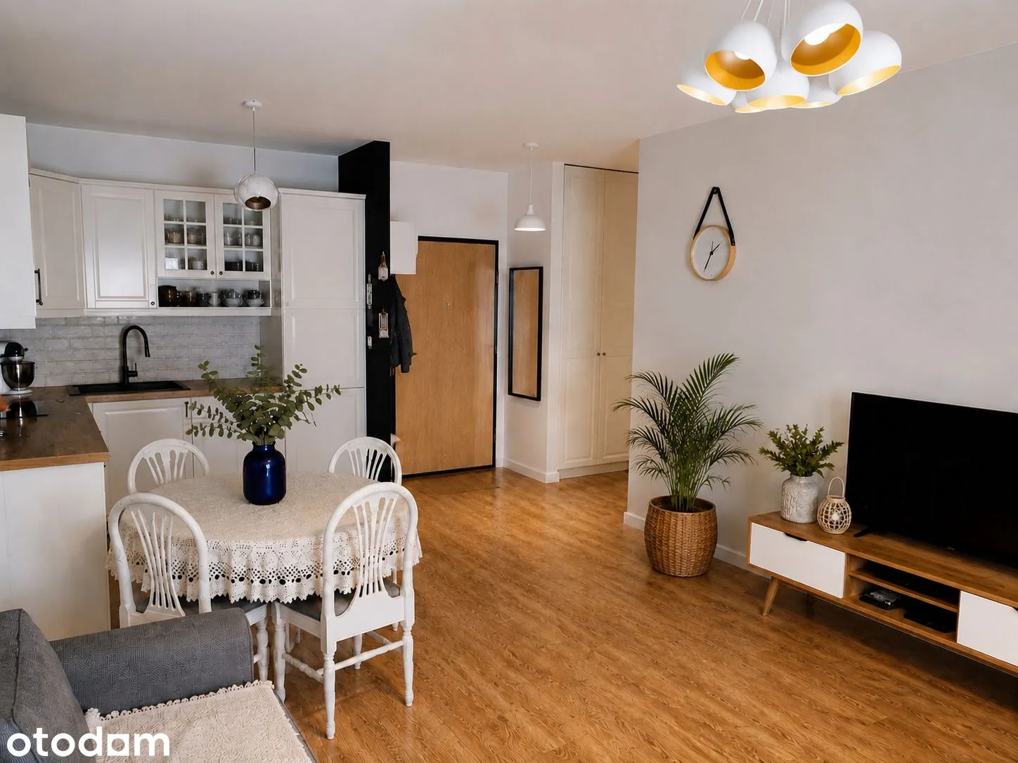 2 pokoje | Wola – Jana Kazimierza | Garaż | Balkon 12 m² | Bezpośredni
