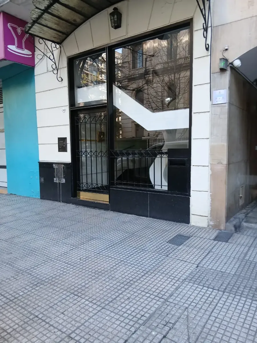 Studio en 7mo piso con vista abierta