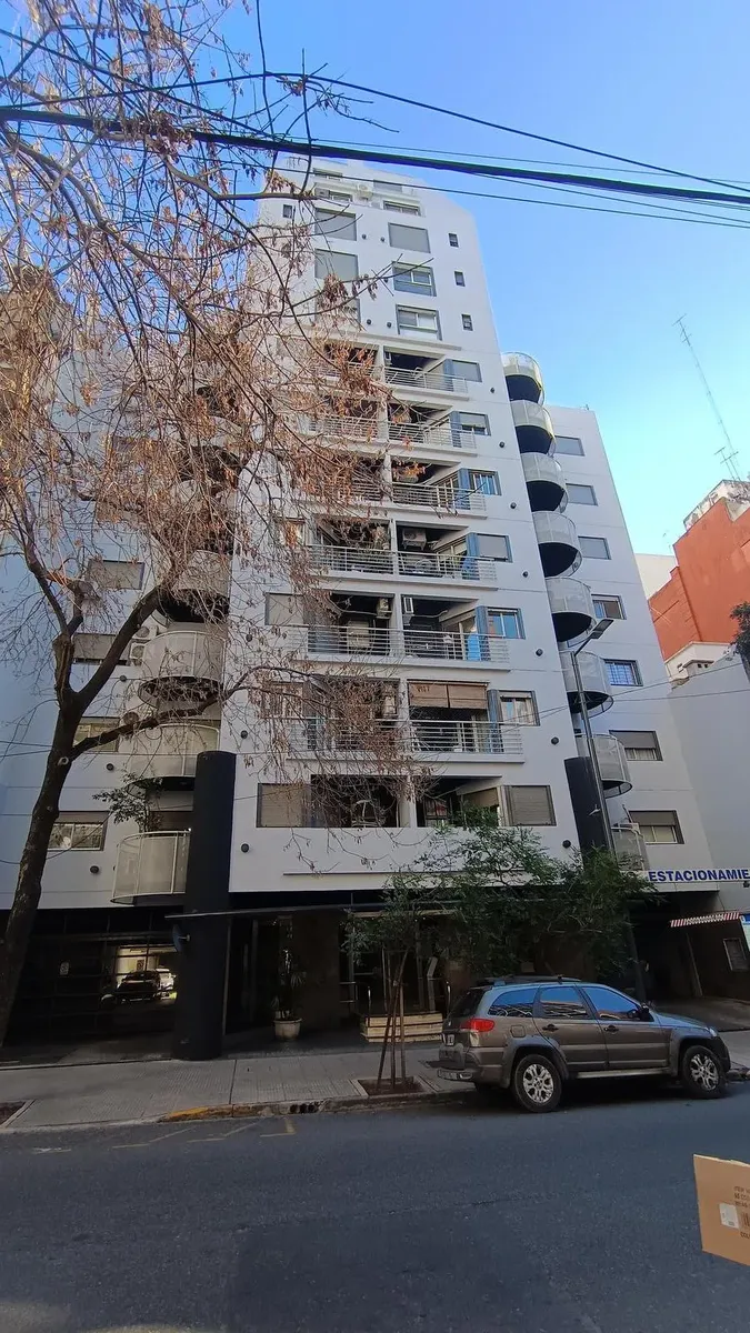 Studio with doorman and balcony, Belgrano