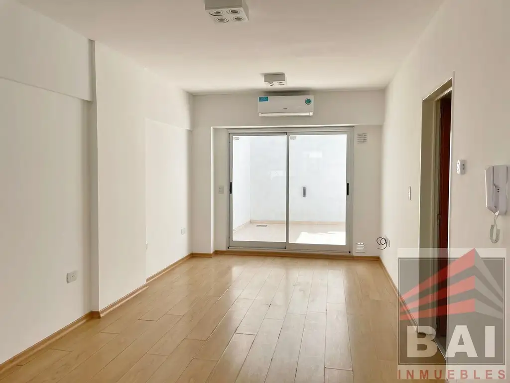 Studio en Recoleta con AC