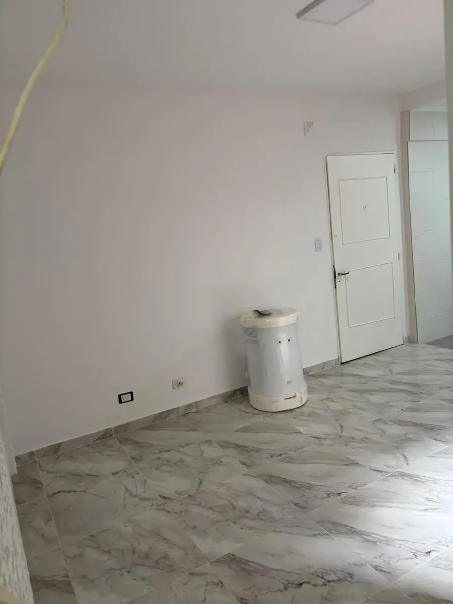 Departamento con patio en Las Cañitas