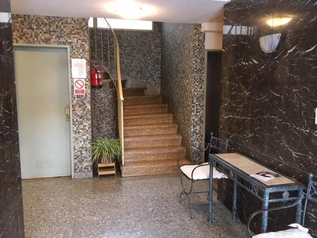 Planta baja al frente con parquet