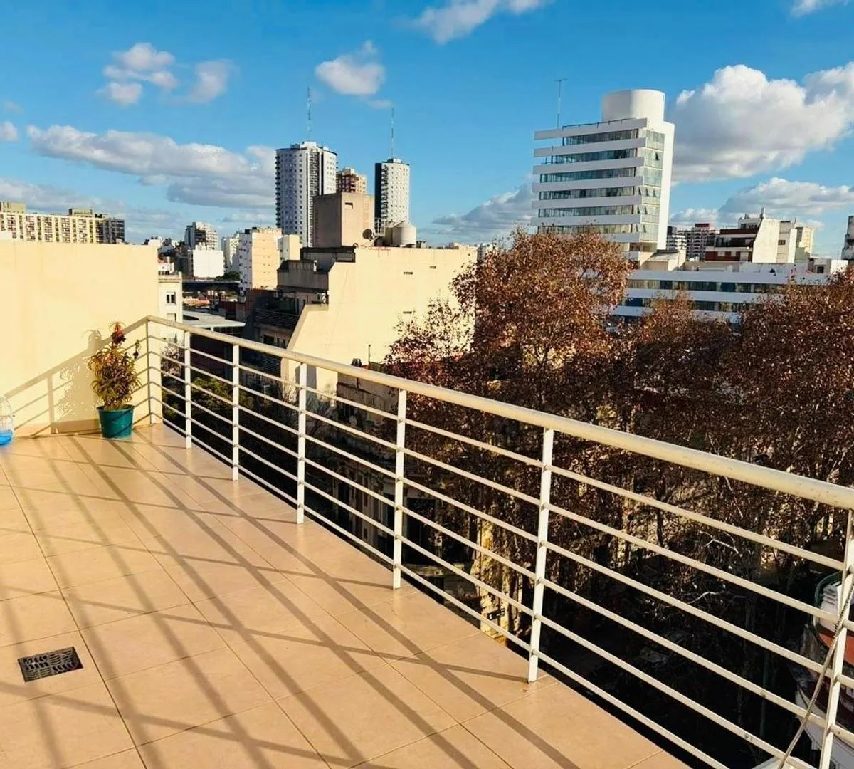 2 ambientes con balcón terraza y cochera